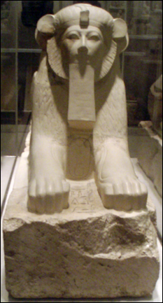 20120211-Queen HatshephutSmallSphinx_Metropolitan m.png